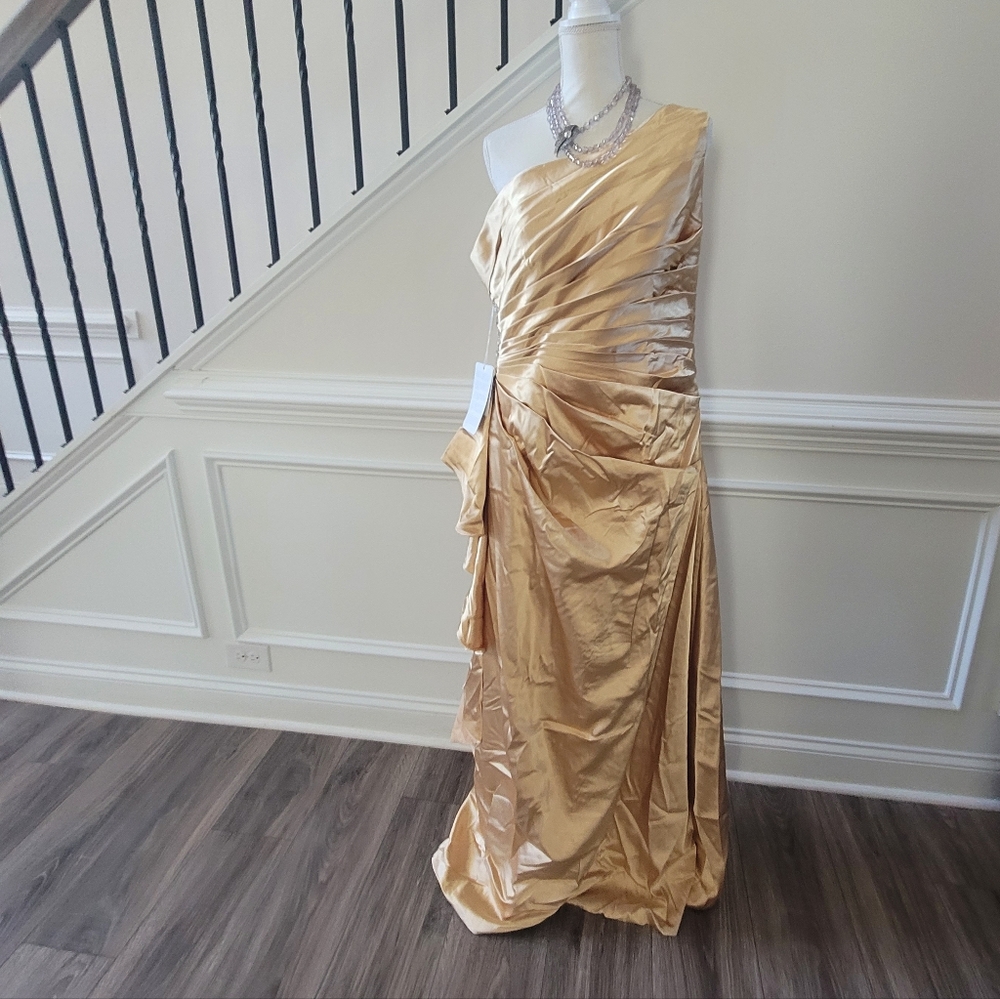 JJs House Champagne (Gold) Satin Wedding/Special Occasions Formal Gown SZ-16 - Picture 11 of 16
